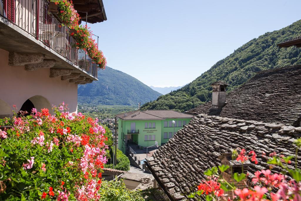 Hotel Antico Intragna Exterior foto