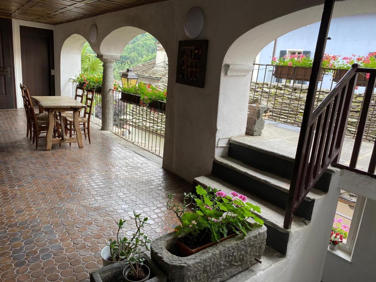 Hotel Antico Intragna Exterior foto